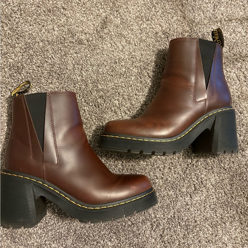 Dr. Martens Spence Boots